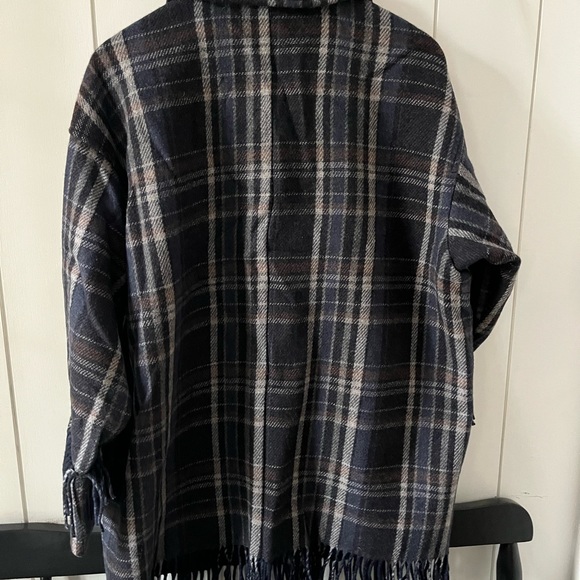 H&M Fringe Wool Blend Shirt Jacket - Picture 10 of 11